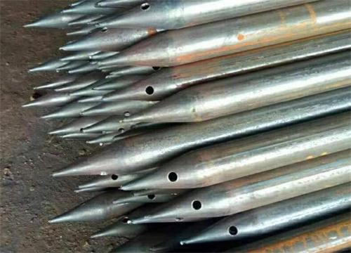 城区隧道钢花管现货